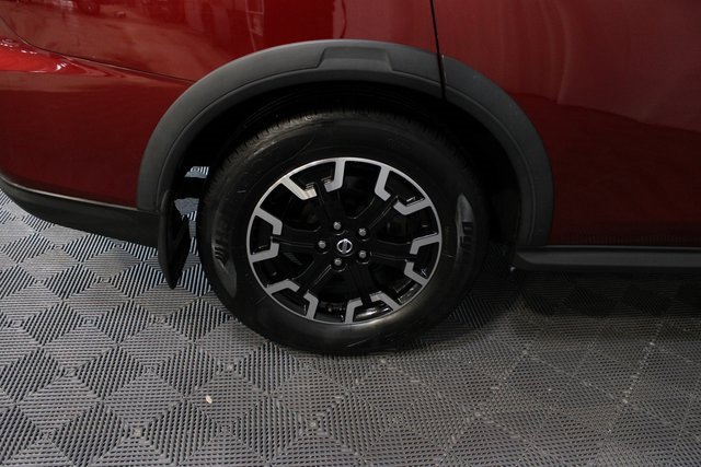 Used 2020 Nissan Pathfinder SL image 10