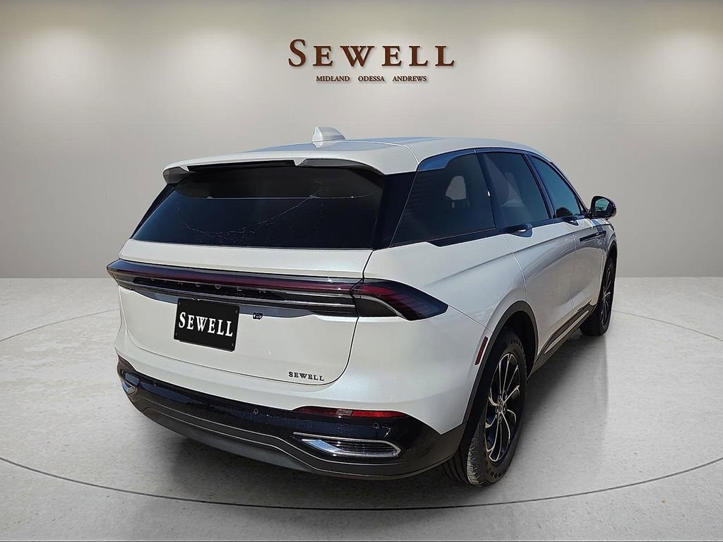 New 2026 Lincoln Nautilus Premier AWD/4WD image 4