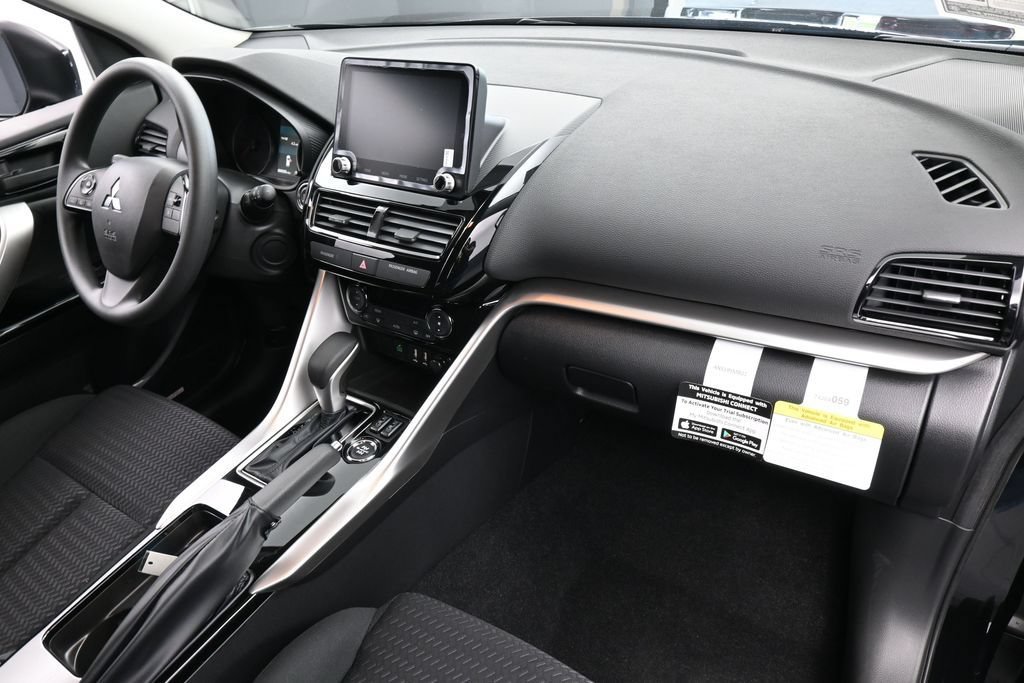 New 2026 Mitsubishi Eclipse Cross LE AWD/4WD image 40