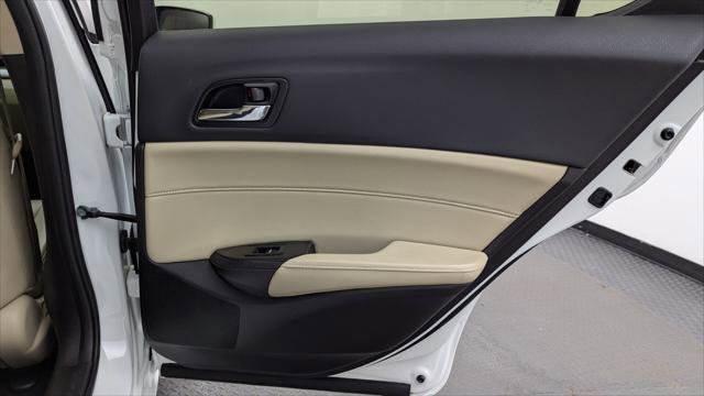 Used 2018 Acura ILX FWD image 19