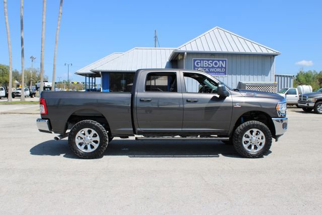 Used 2024 RAM 2500 Tradesman w/ Chrome Appearance Group image 13