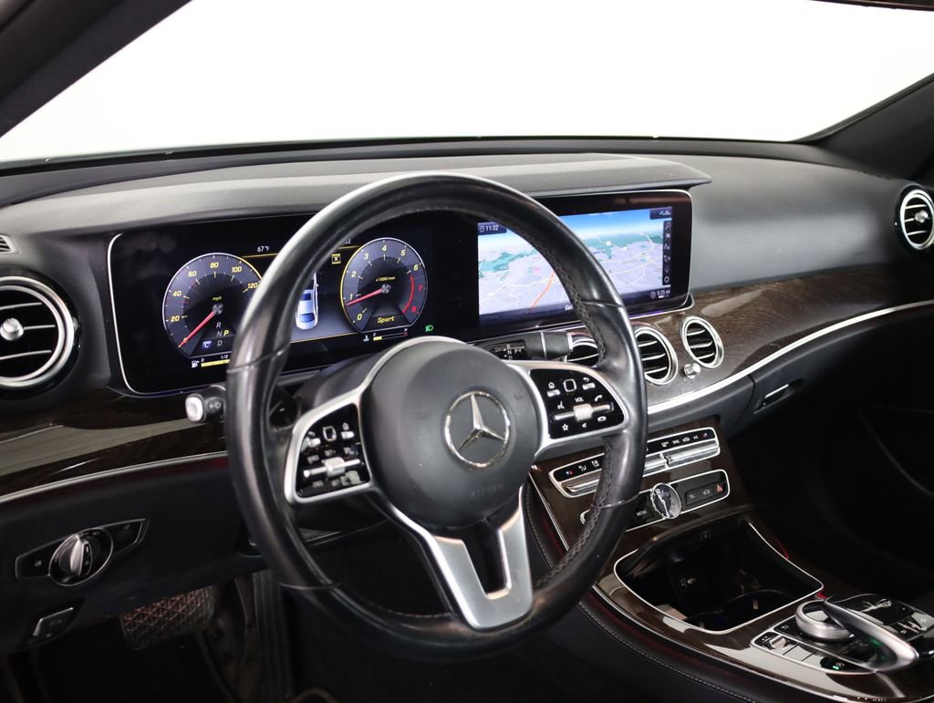 Certified 2019 Mercedes-Benz E 300 4MATIC image 29