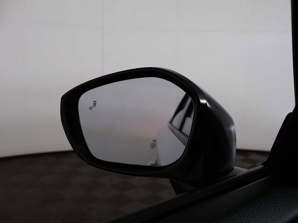 Used 2025 Honda Civic Sport image 36