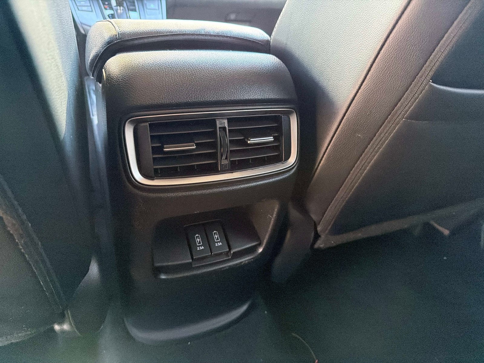 Used 2018 Honda CR-V Touring image 16