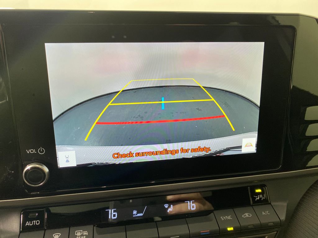 Certified 2025 Toyota Camry SE w/ Convenience Package image 25