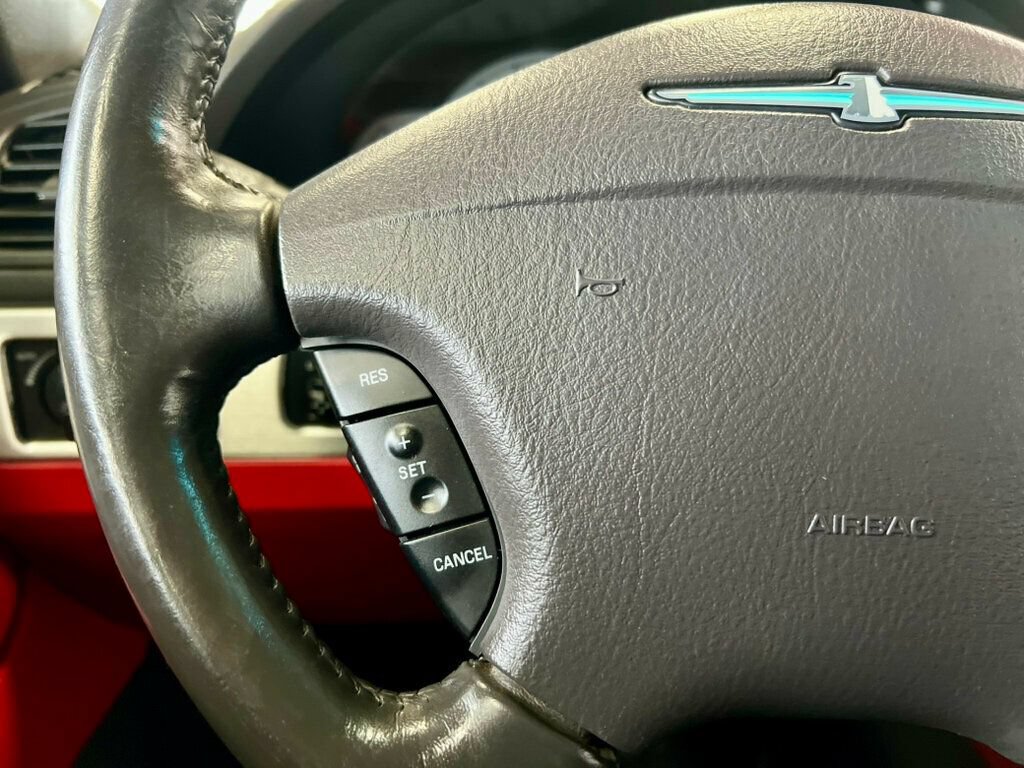Used 2002 Ford Thunderbird RWD image 15