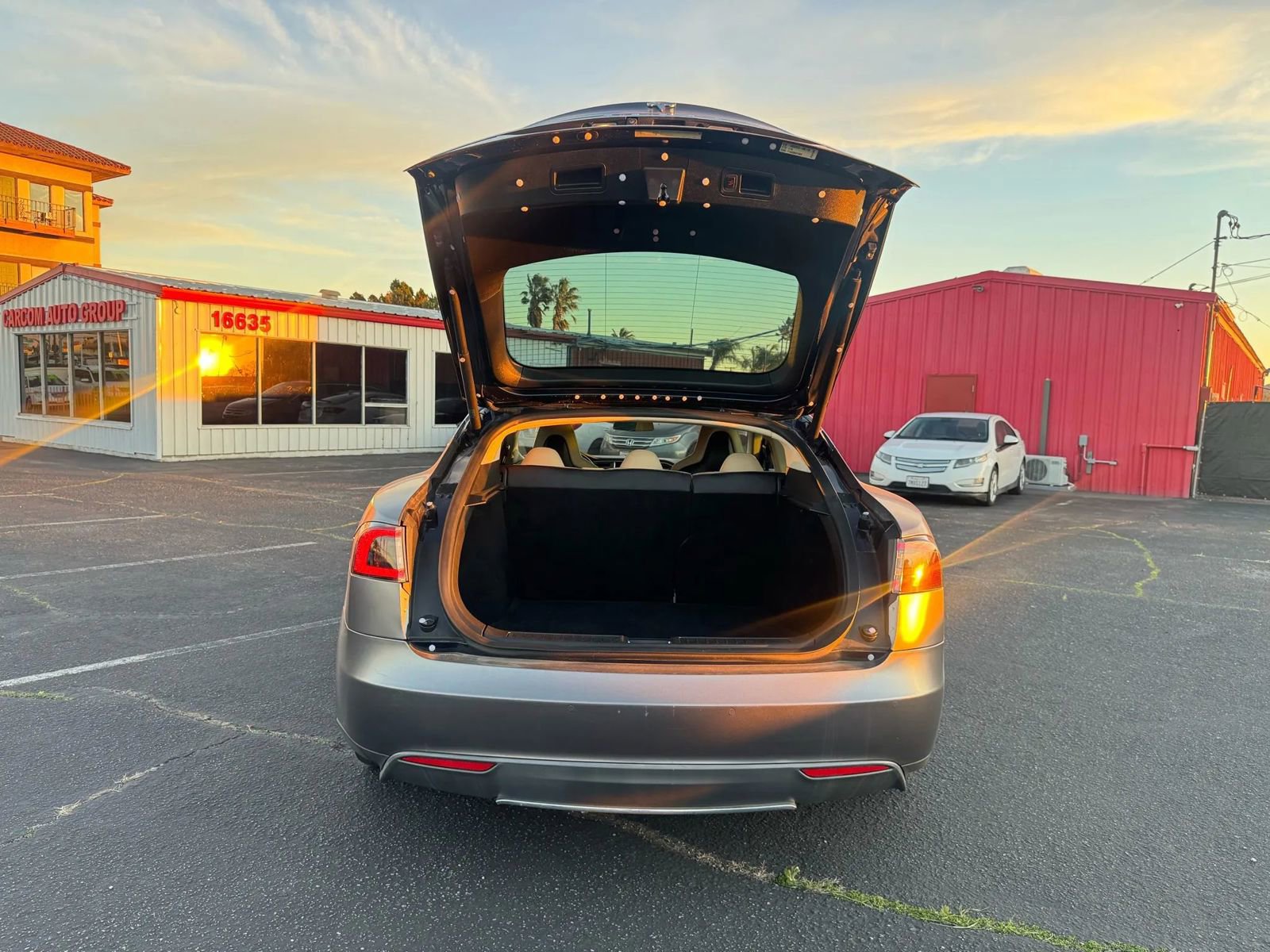 Used 2014 Tesla Model S 60 RWD image 8