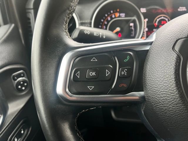 Used 2018 Jeep Wrangler Unlimited Sahara image 25