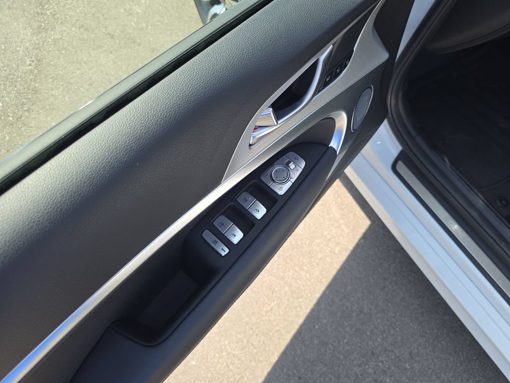 New 2026 Genesis G70 2.5T Prestige AWD/4WD image 11