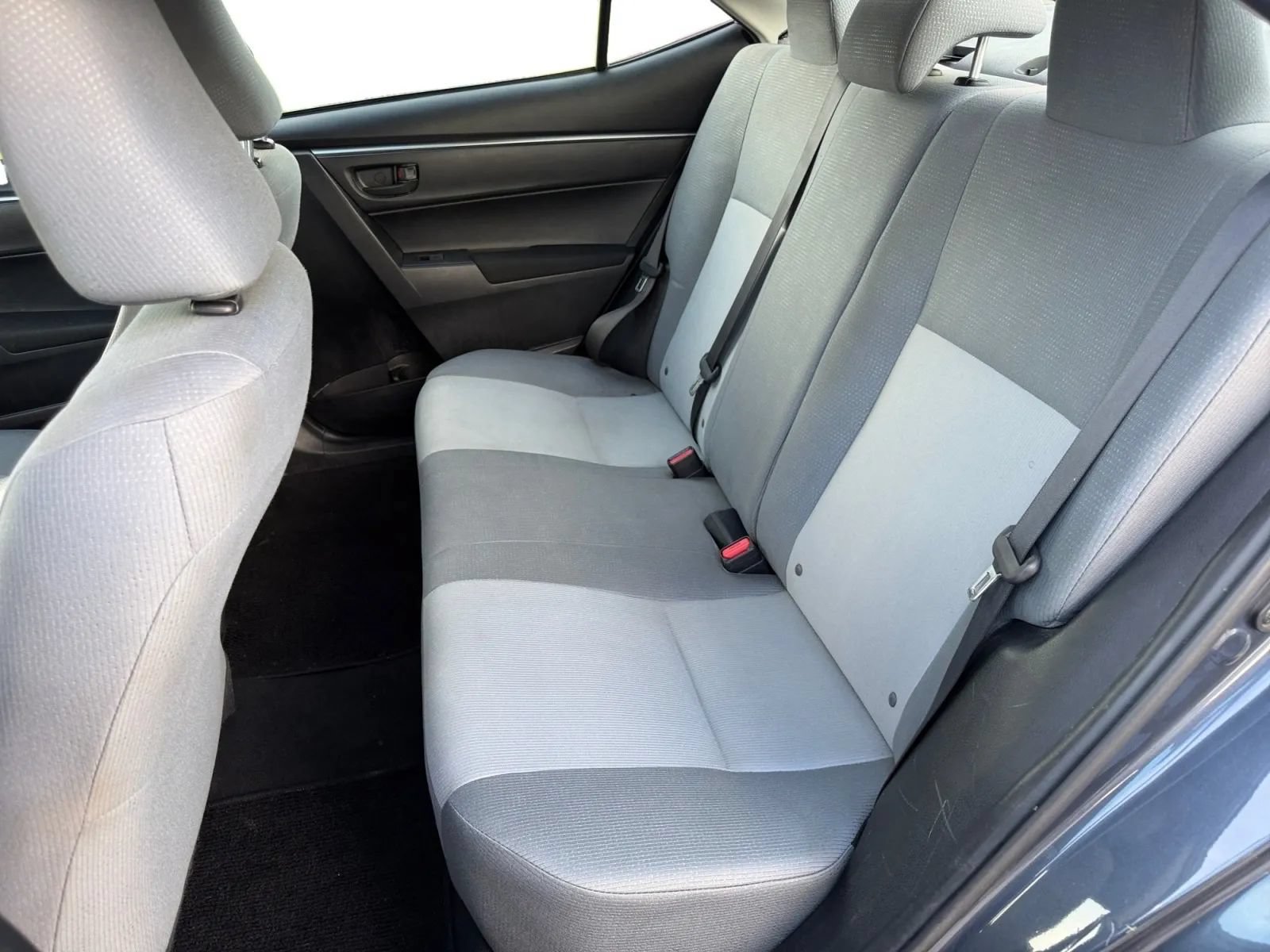 Used 2016 Toyota Corolla L FWD image 14