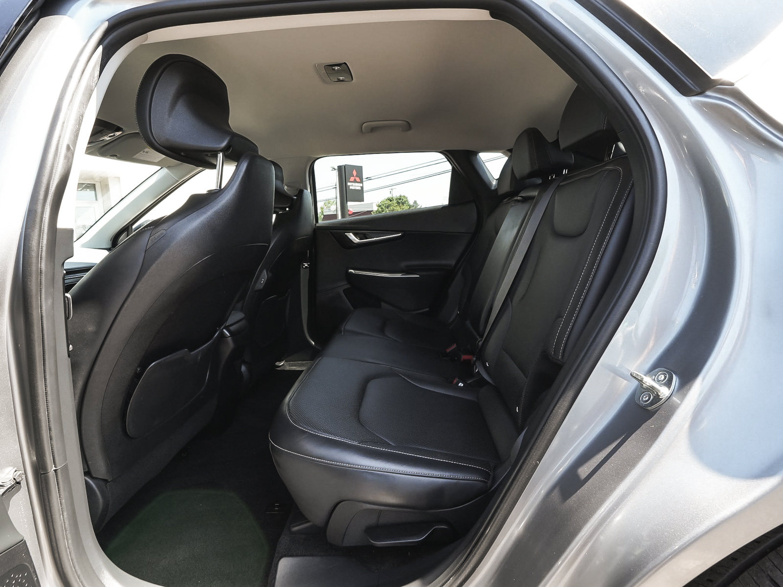 Used 2023 Kia EV6 Wind w/ Wind Technology Package AWD/4WD image 31