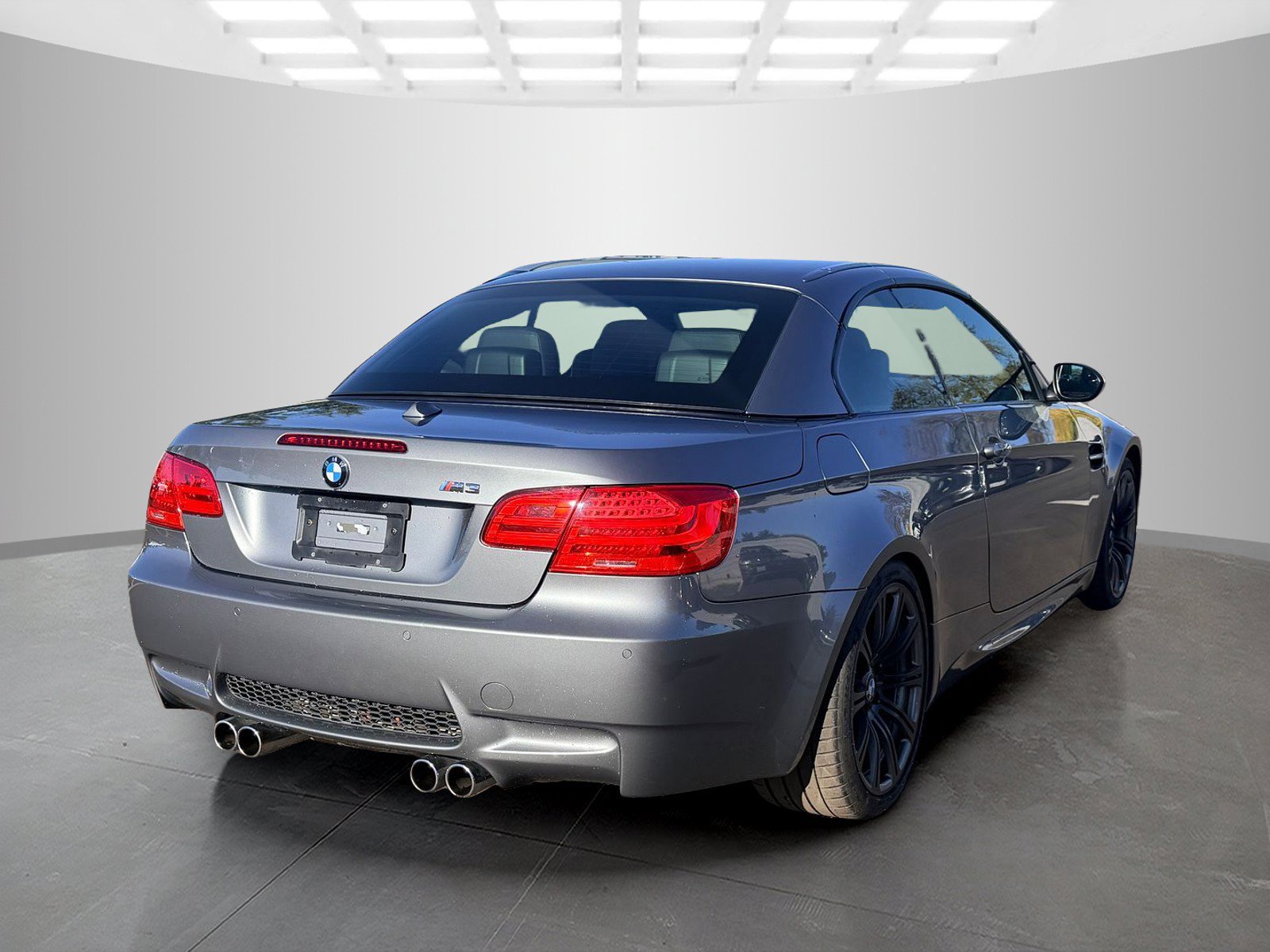 Used 2011 BMW M3 Convertible RWD image 5