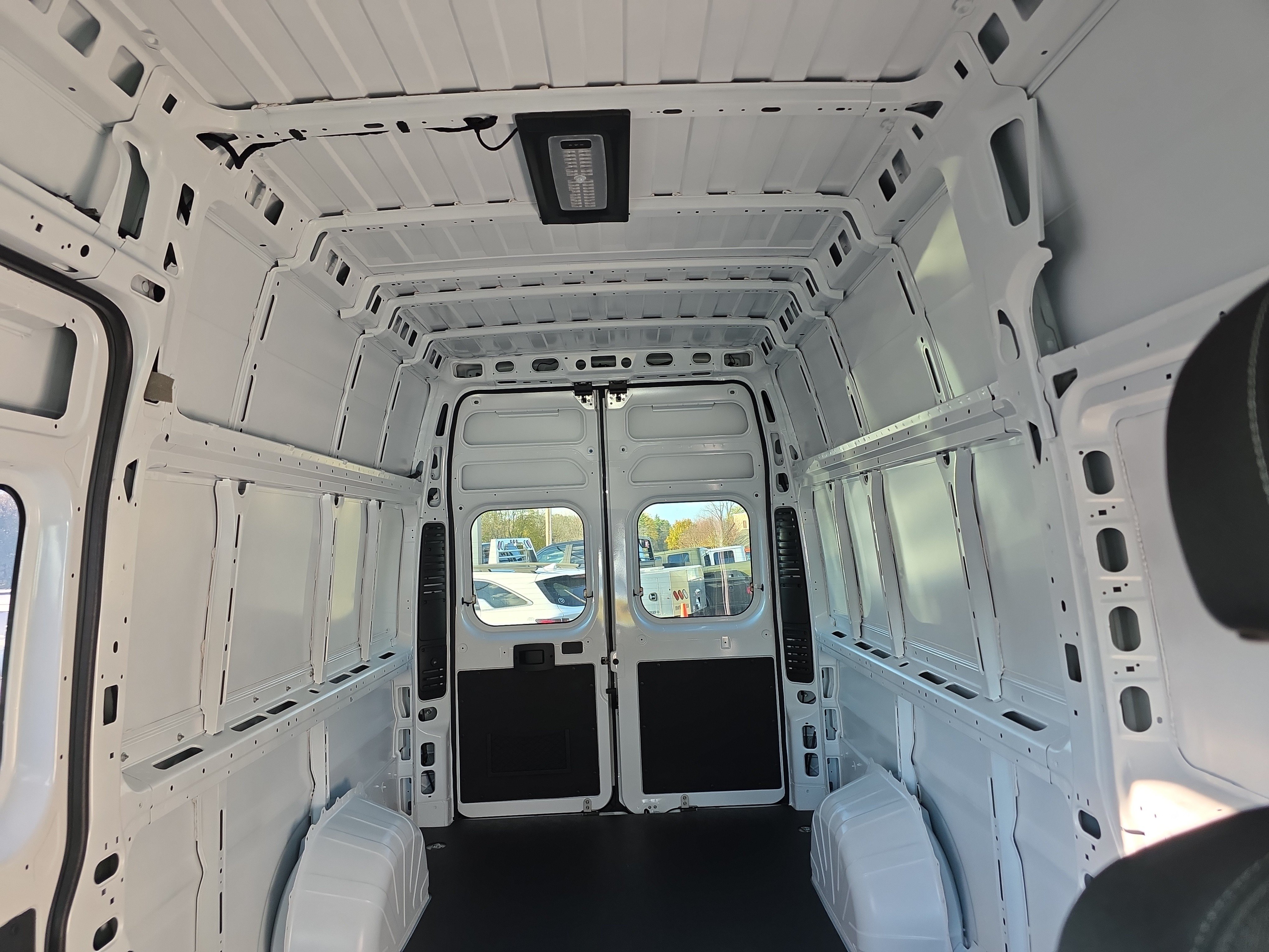 New 2026 RAM ProMaster 3500 w/ Quick Order Package 22G SLT FWD image 14