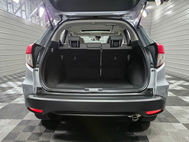 Used 2019 Honda HR-V EX image 35