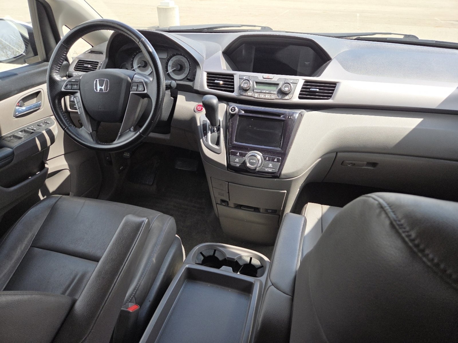 Used 2015 Honda Odyssey EX-L image 22
