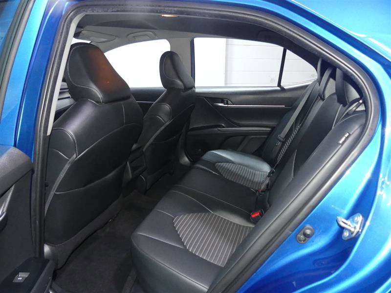 Used 2020 Toyota Camry SE image 24