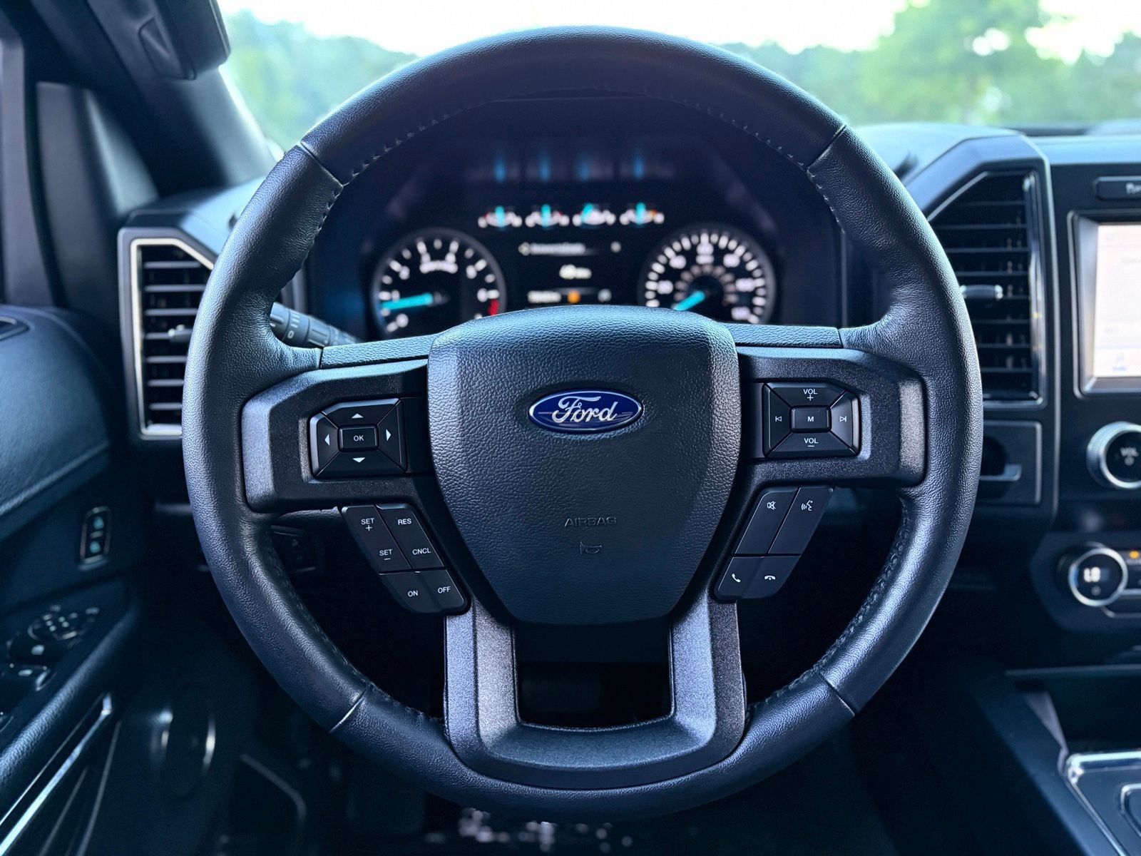 Used 2021 Ford Expedition XL RWD image 25
