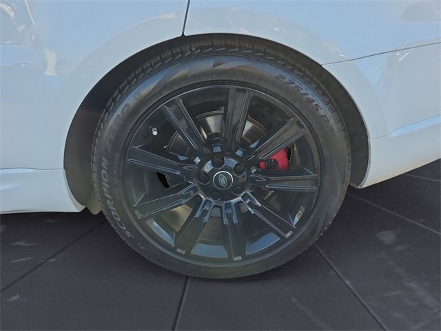 Used 2020 Land Rover Range Rover Sport HST image 14