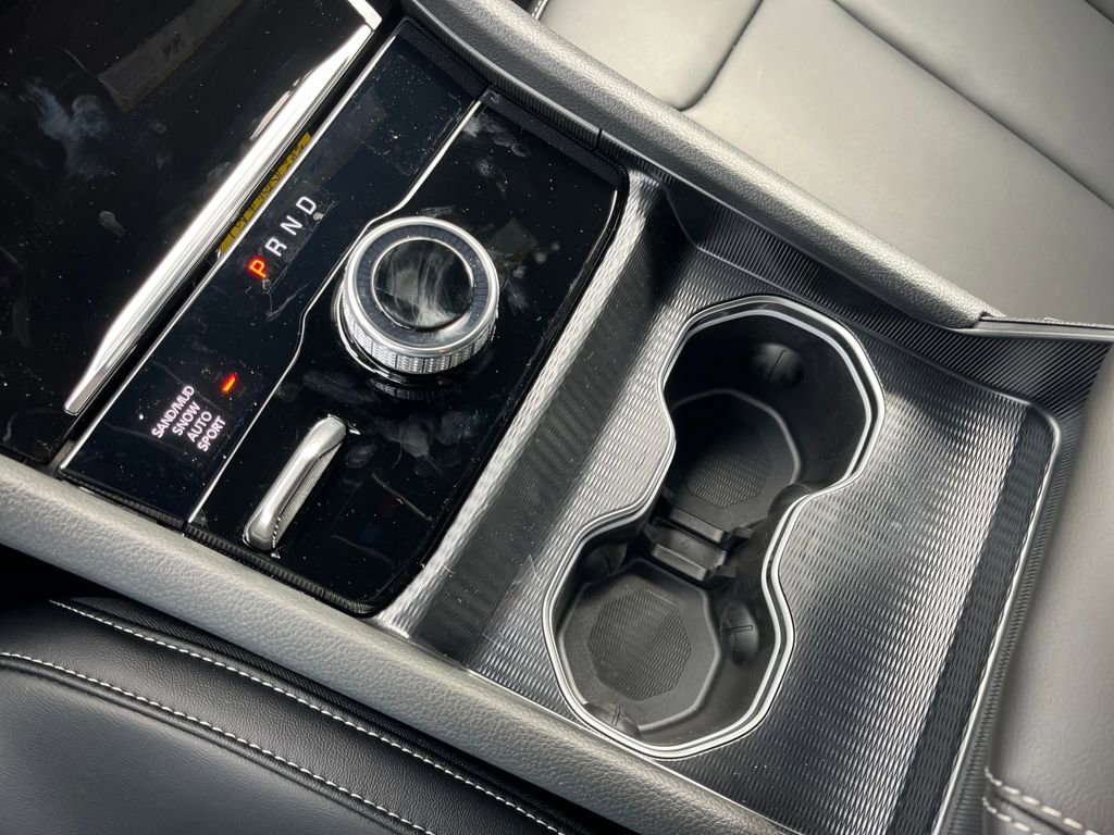 New 2025 Jeep Grand Cherokee Limited w/ Trailer Tow Package image 12