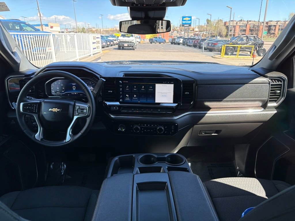 Used 2024 Chevrolet Silverado 1500 LT image 12