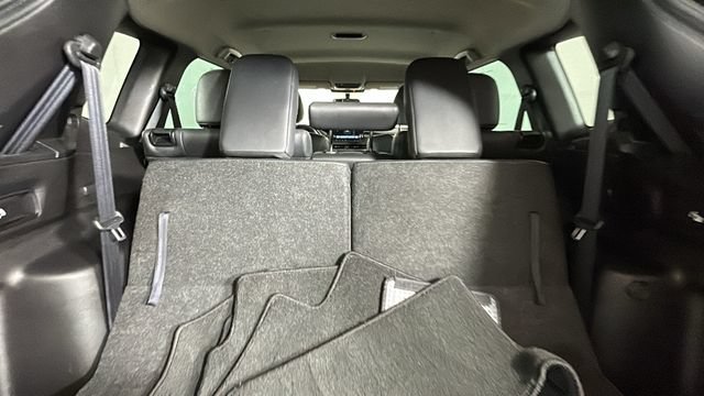 Used 2023 Mitsubishi Outlander SE FWD image 29