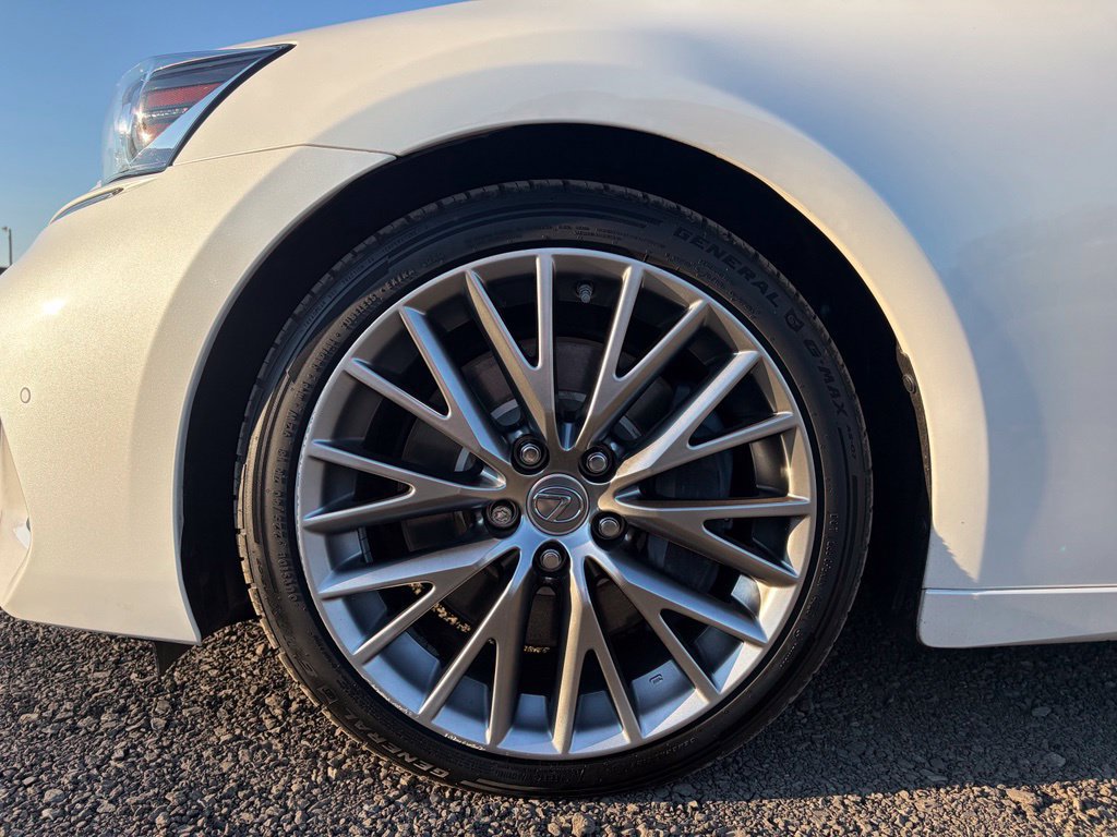 Used 2019 Lexus IS 300 AWD w/ Navigation Package image 15