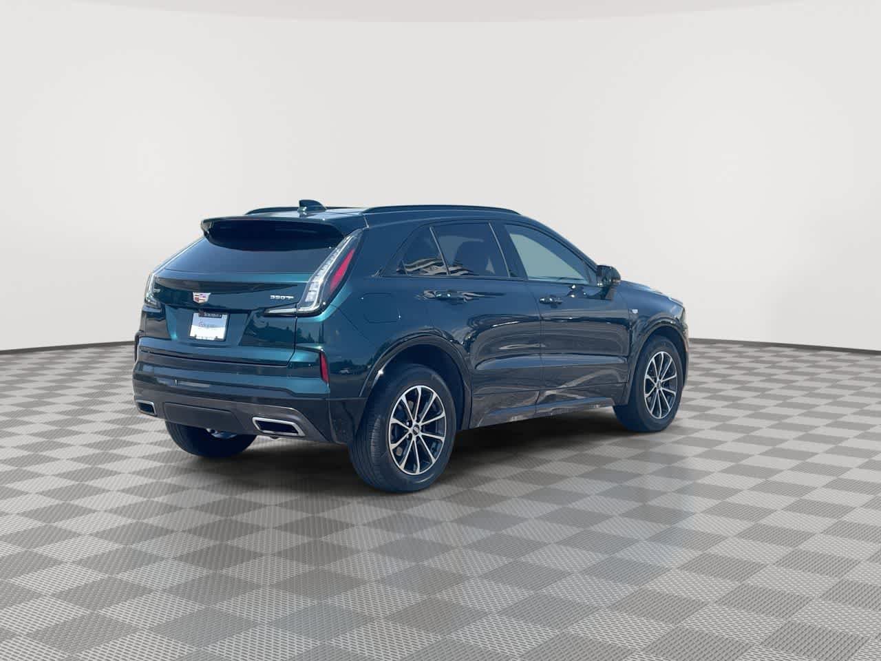 Used 2024 Cadillac XT4 Sport FWD image 8