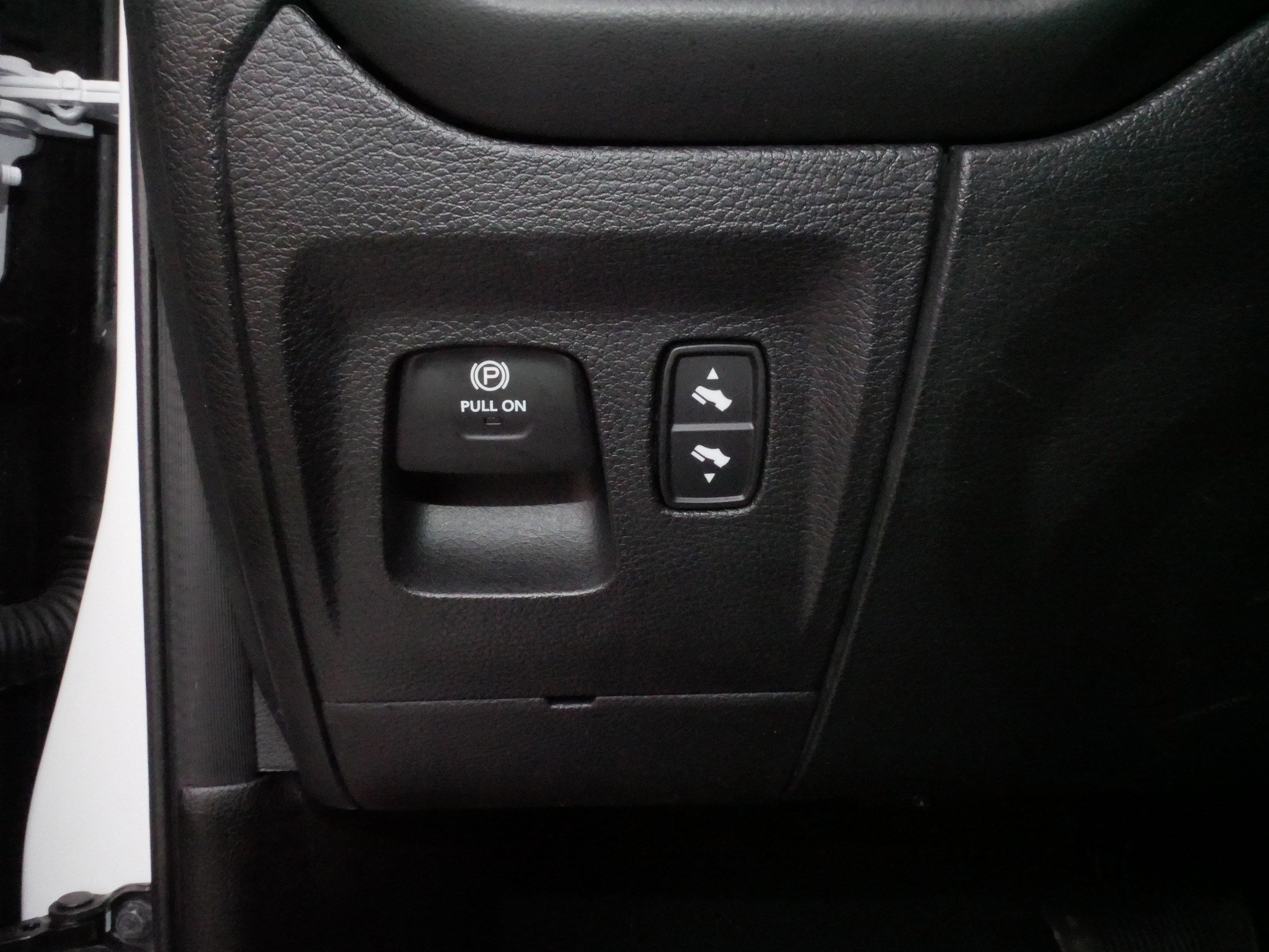 Used 2024 RAM 1500 Limited image 27