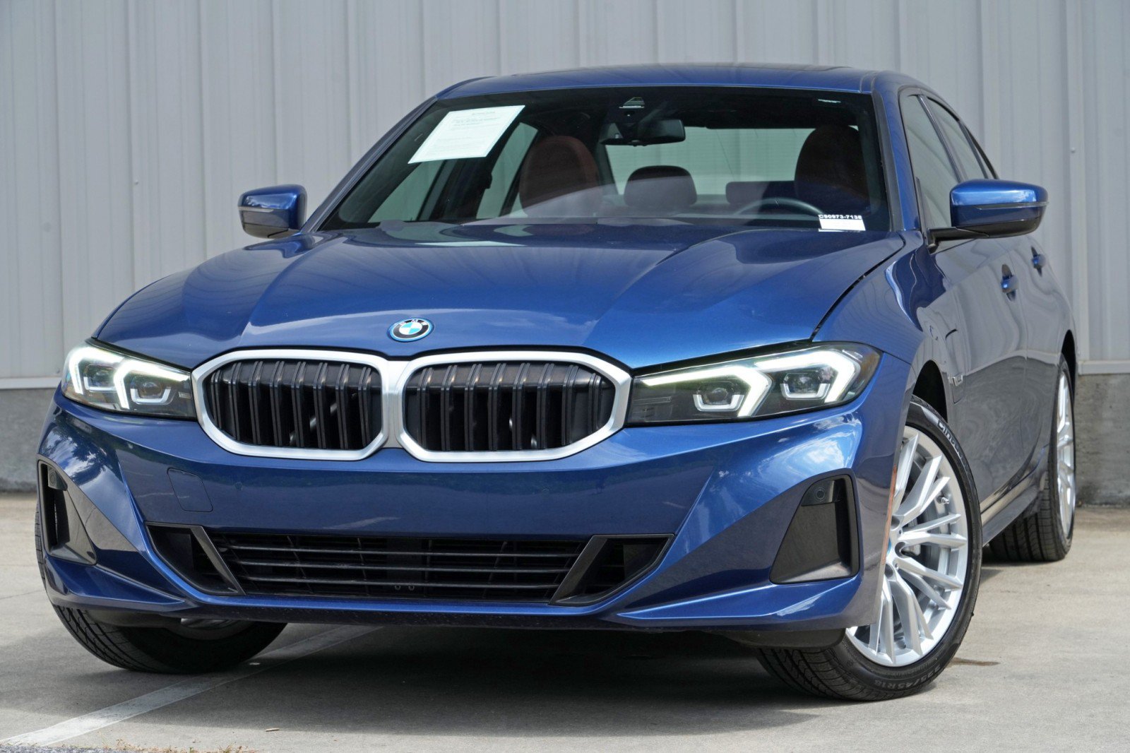 Used 2023 BMW 330e w/ Premium Package RWD image 3