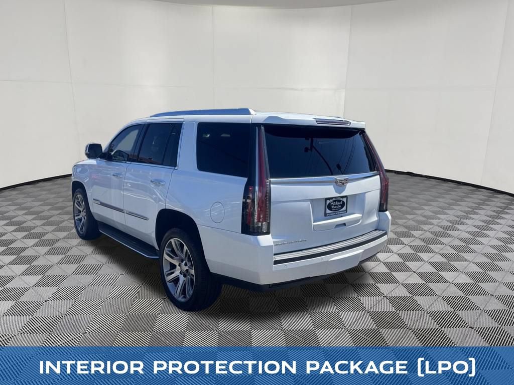 Used 2016 Cadillac Escalade 4WD image 7