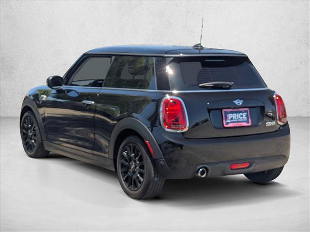 Used 2021 MINI Cooper 2-Door Hardtop w/ 6.5" Touchscreen Package FWD image 8