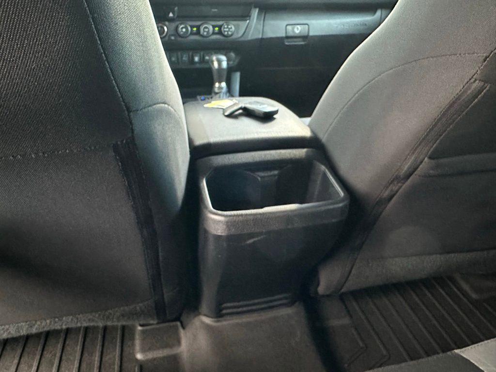 Used 2020 Toyota Tacoma TRD Off-Road w/ Technology Package image 22
