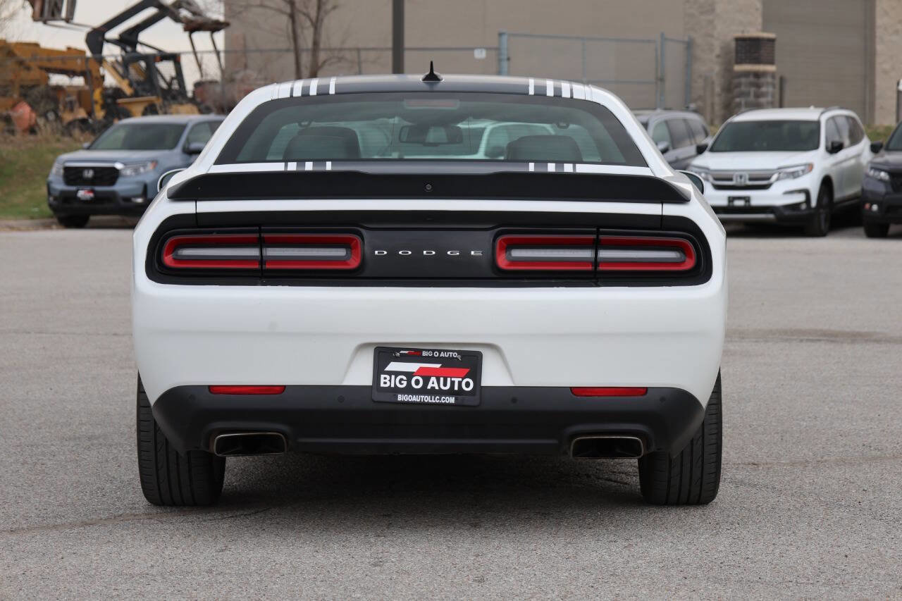 Used 2016 Dodge Challenger R/T Plus image 10