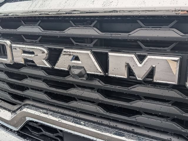 New 2026 RAM 5500 4x4 Crew Cab image 11