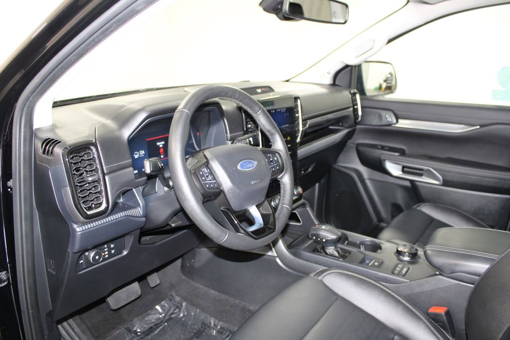 Used 2024 Ford Ranger Lariat w/ FX4 Off-Road Package image 24