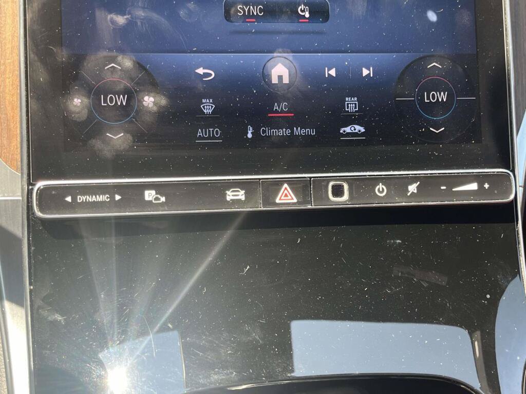 Certified 2023 Mercedes-Benz GLC 300 4MATIC image 30