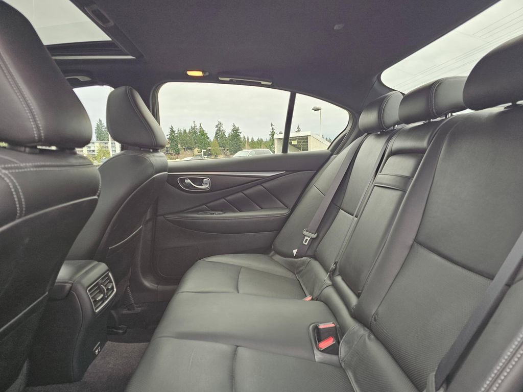 Used 2021 INFINITI Q50 Sensory image 19
