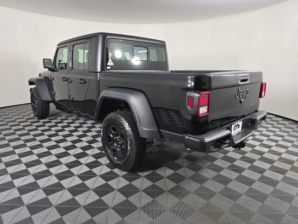 New 2026 Jeep Gladiator Sport image 6