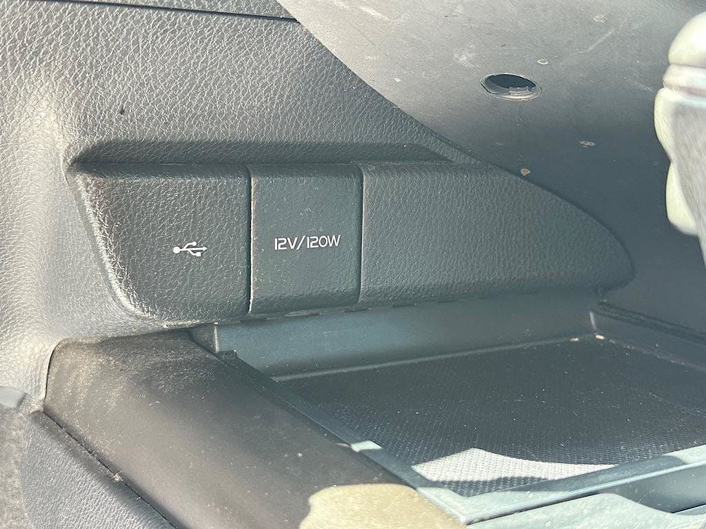 Certified 2021 Toyota Camry SE FWD image 23