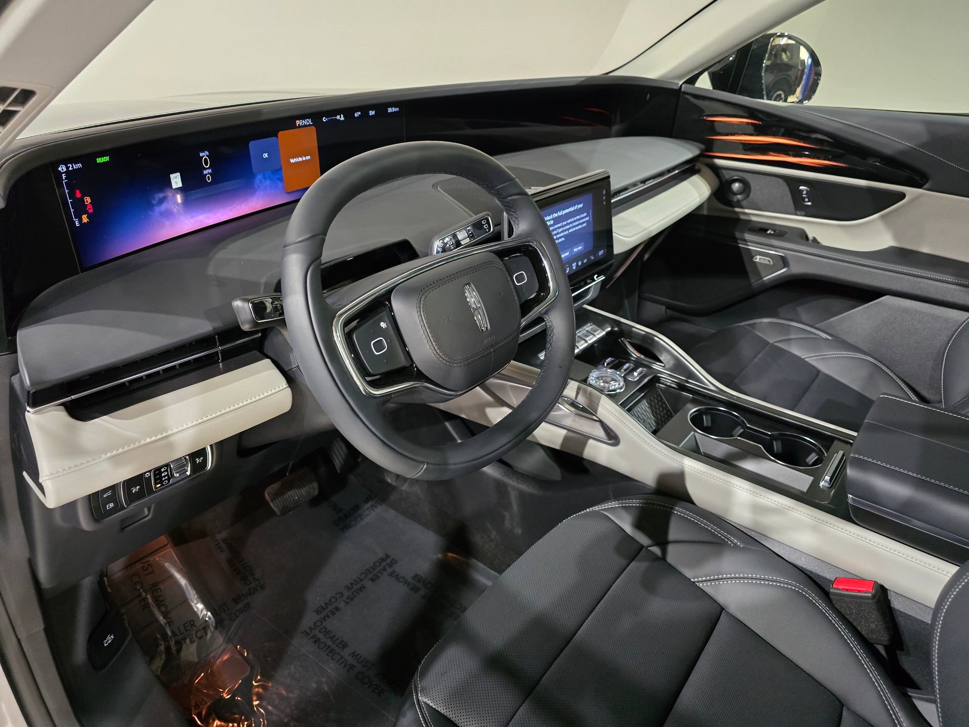 New 2025 Lincoln Nautilus Premier w/ Equipment Group 102A image 15