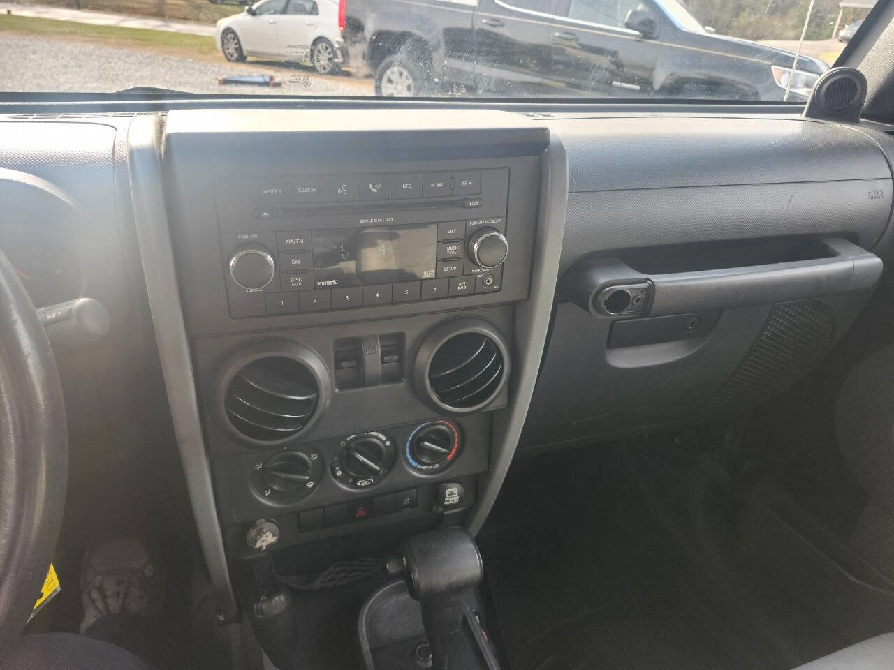 Used 2009 Jeep Wrangler X image 15