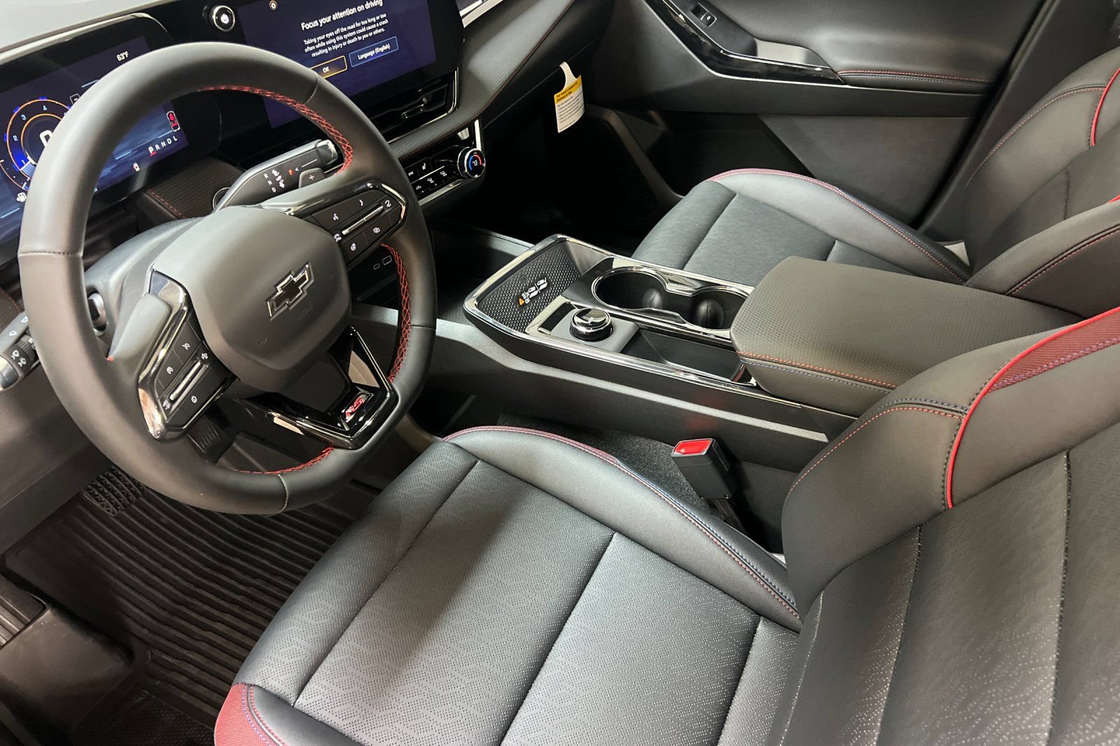 New 2026 Chevrolet Equinox RS w/ Safety and Technology Package FWD image 10