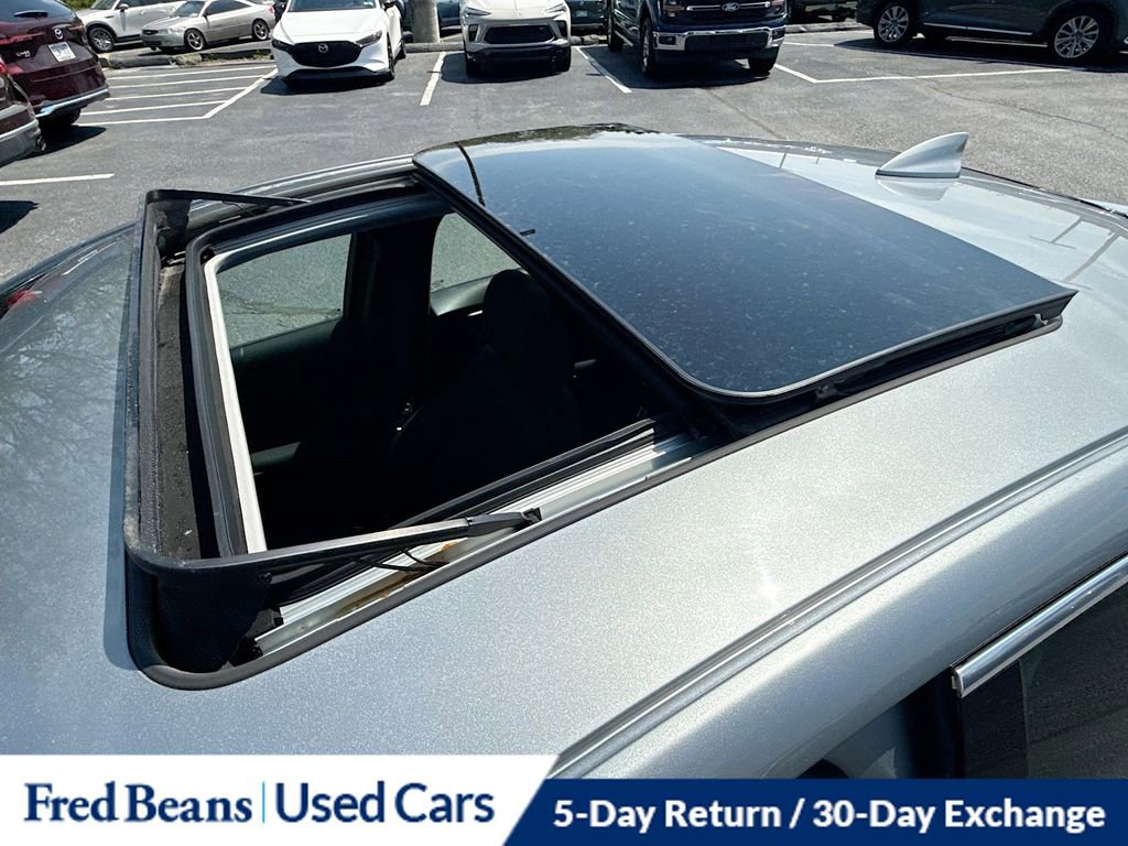 Used 2024 Chevrolet Malibu LT FWD image 24