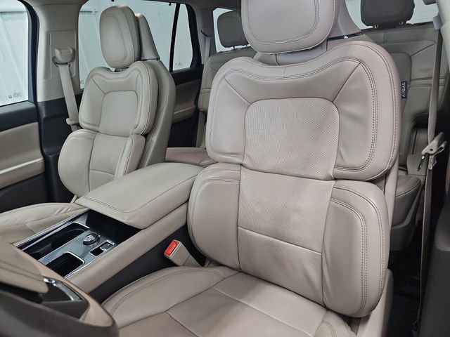 Used 2020 Lincoln Aviator Reserve w/ Equipment Group 202A AWD/4WD image 42