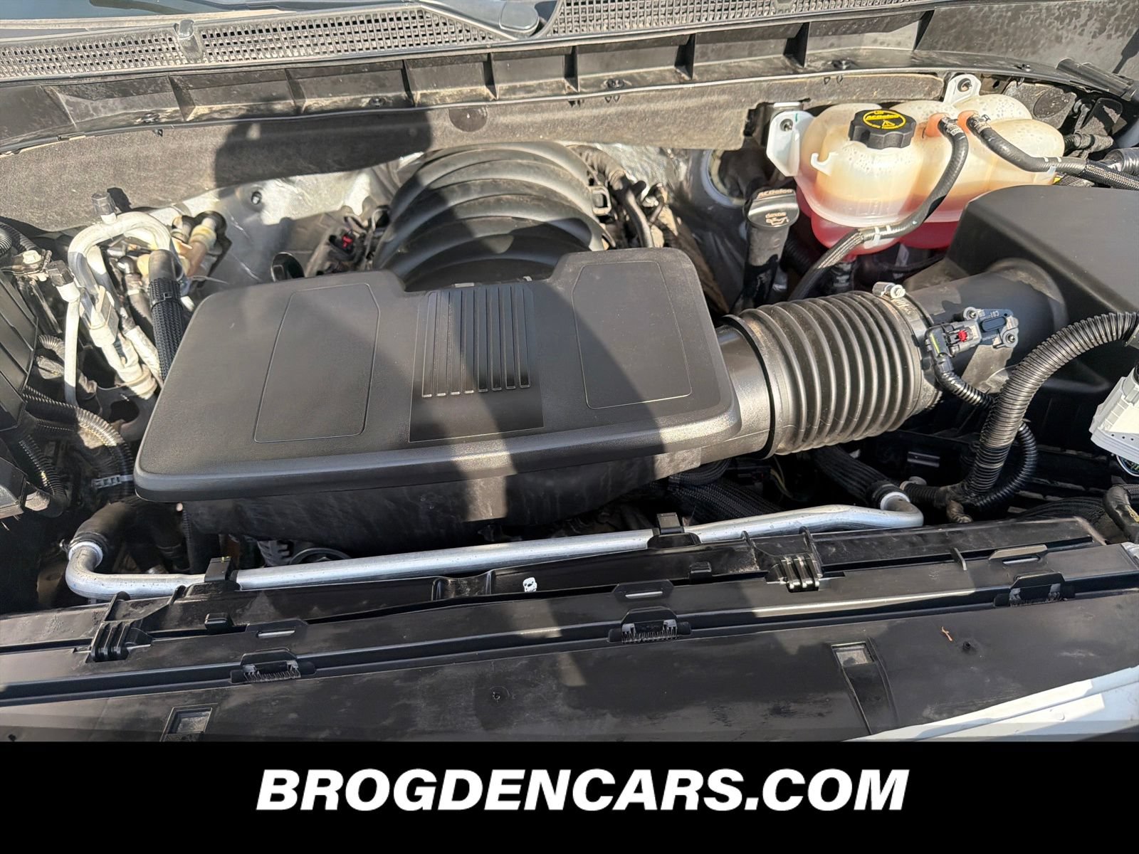 Used 2024 GMC Yukon SLT AWD/4WD image 10