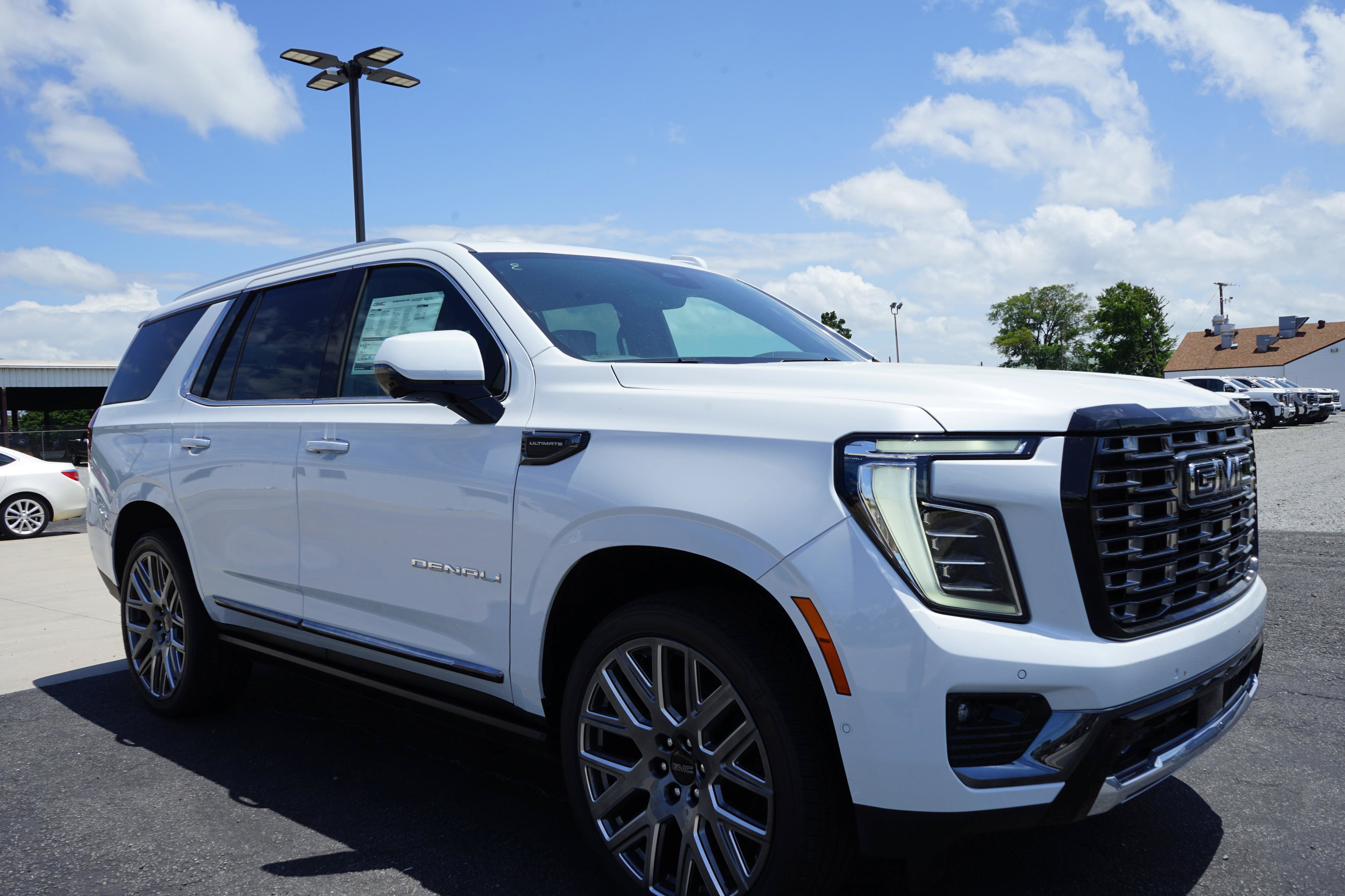 New 2026 GMC Yukon Denali Ultimate AWD/4WD image 34