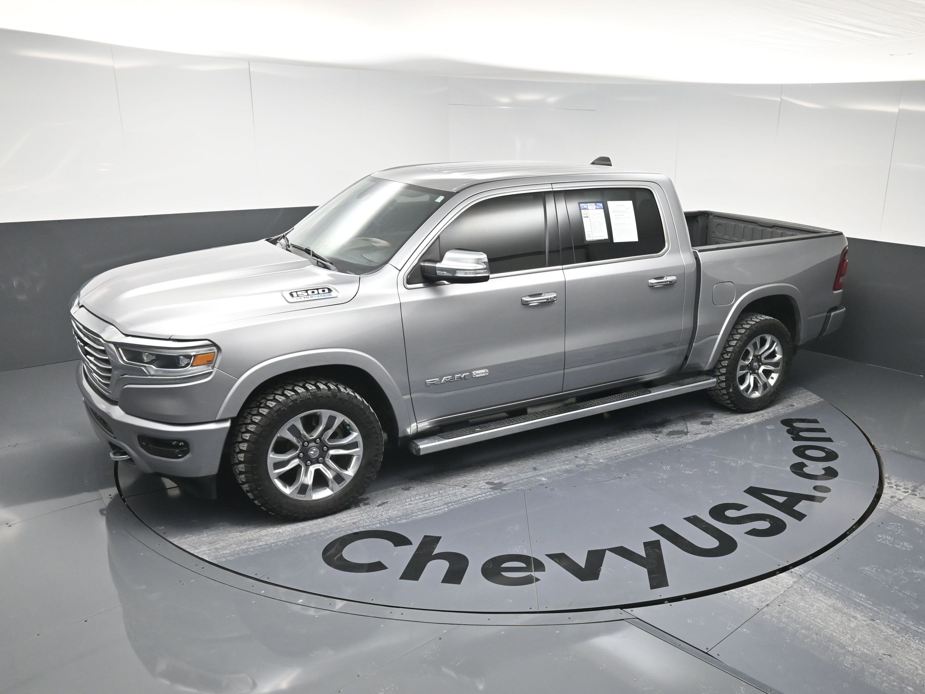 Used 2022 RAM 1500 Limited w/ Body Color Bumper Group image 31