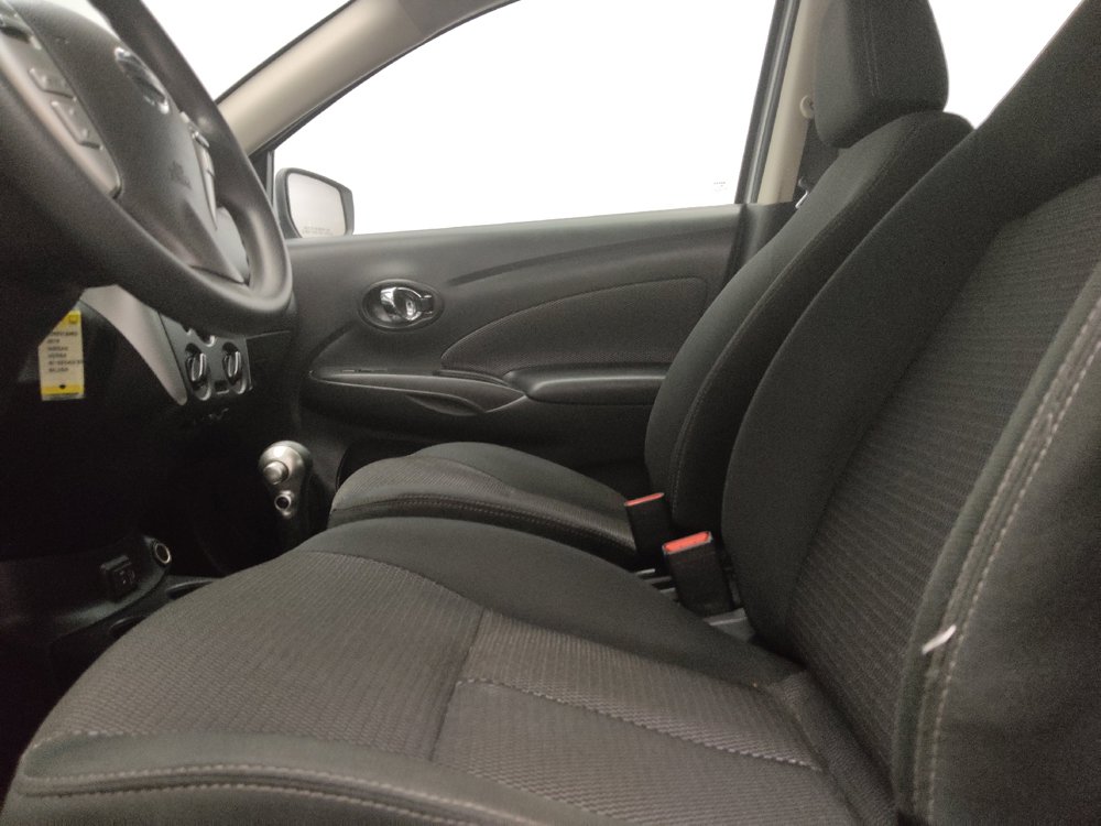 Used 2019 Nissan Versa SV FWD image 17