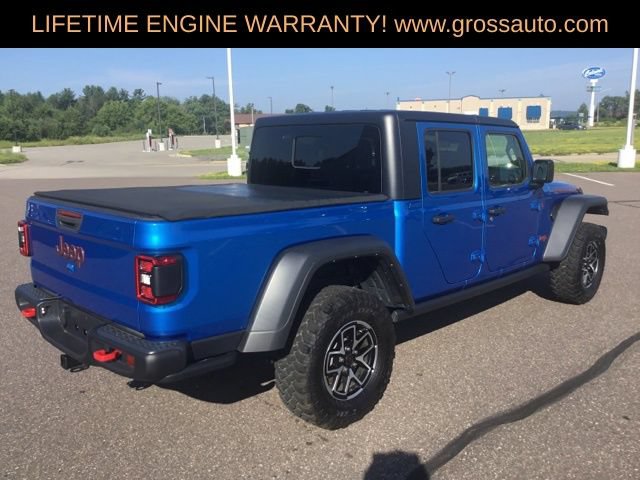 Used 2024 Jeep Gladiator Rubicon w/ Technology Group AWD/4WD image 10