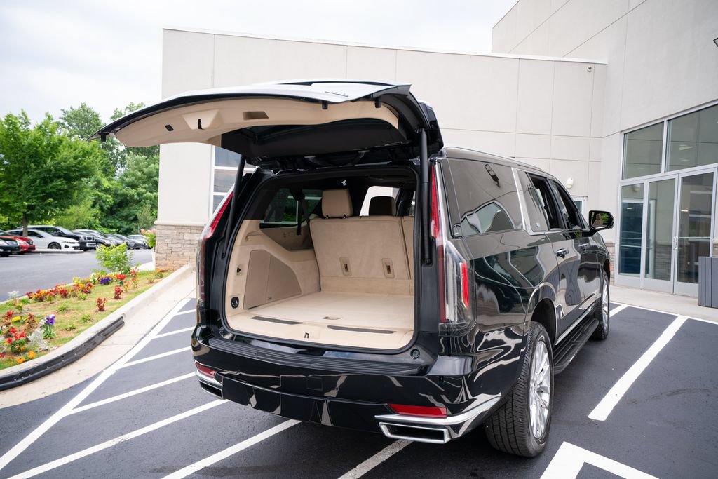 Used 2022 Cadillac Escalade ESV Premium Luxury AWD/4WD image 50